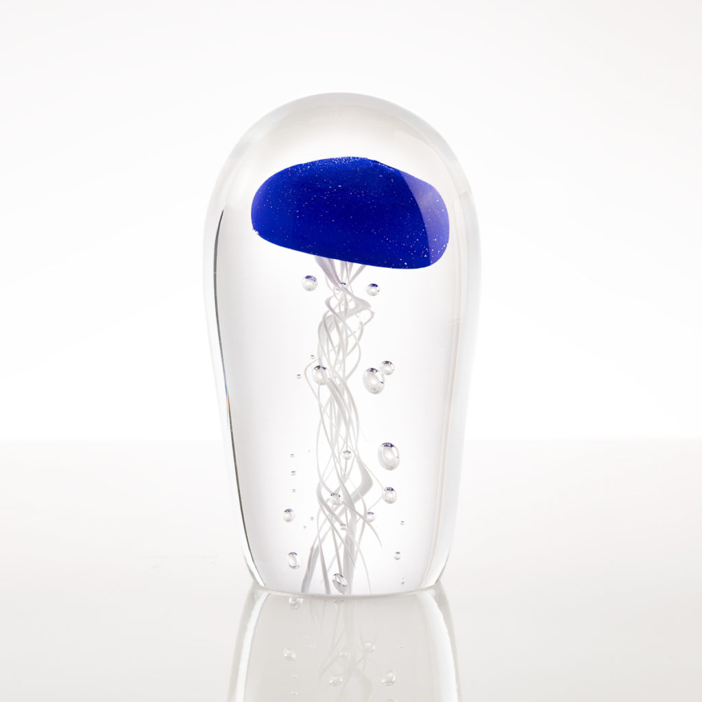 Photographie packshot de méduse artisanale – Ana Ben Image In