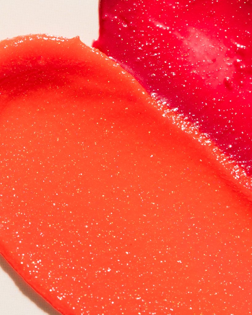 Gloss macro sur fond blanc